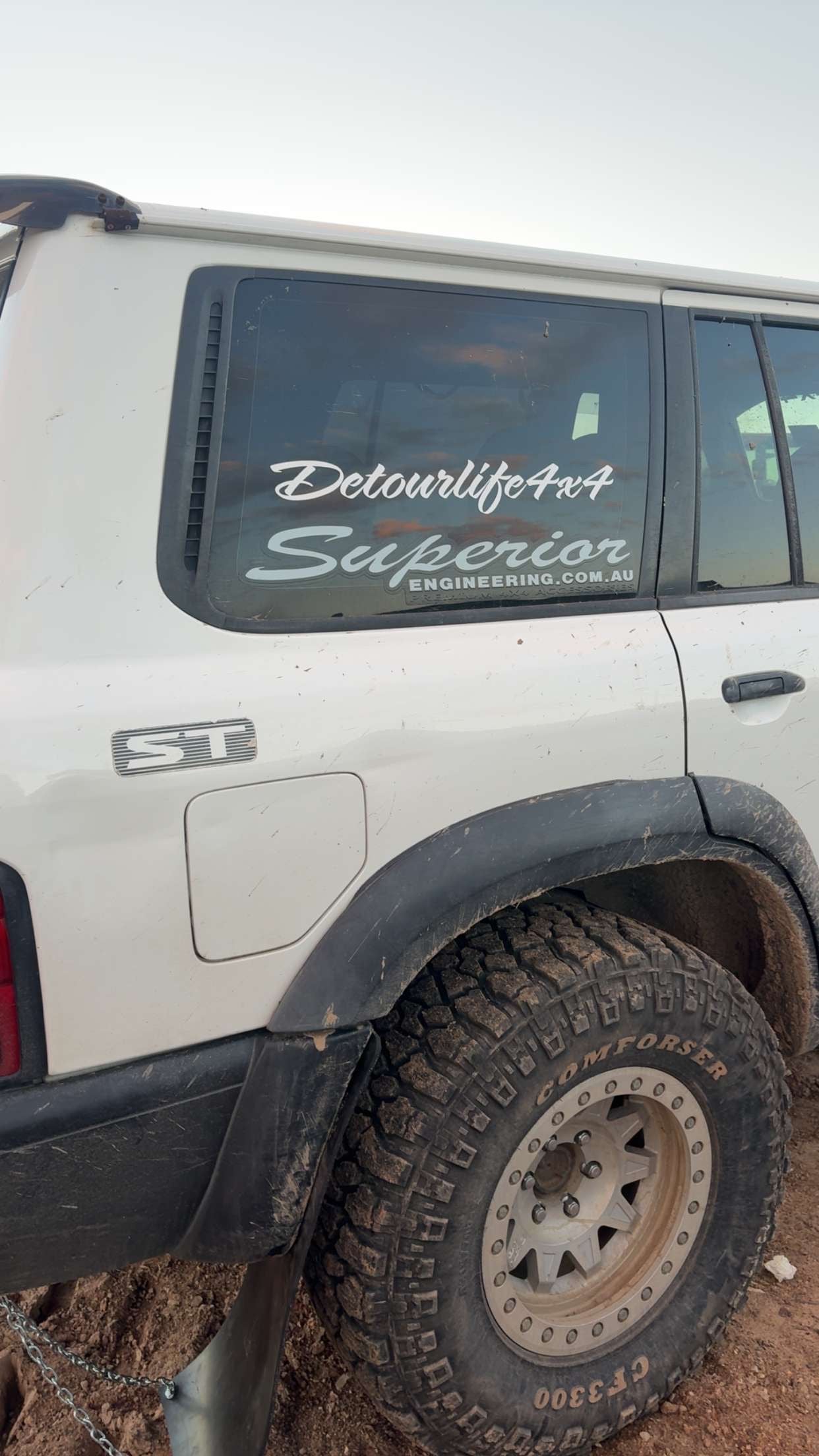 Detourlife4x4 57cm decal